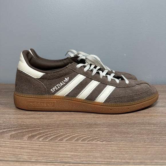 Adidas Handball Spezial Sneakers Earth Strata Off White Gum 9.5 - Picture 3 of 11